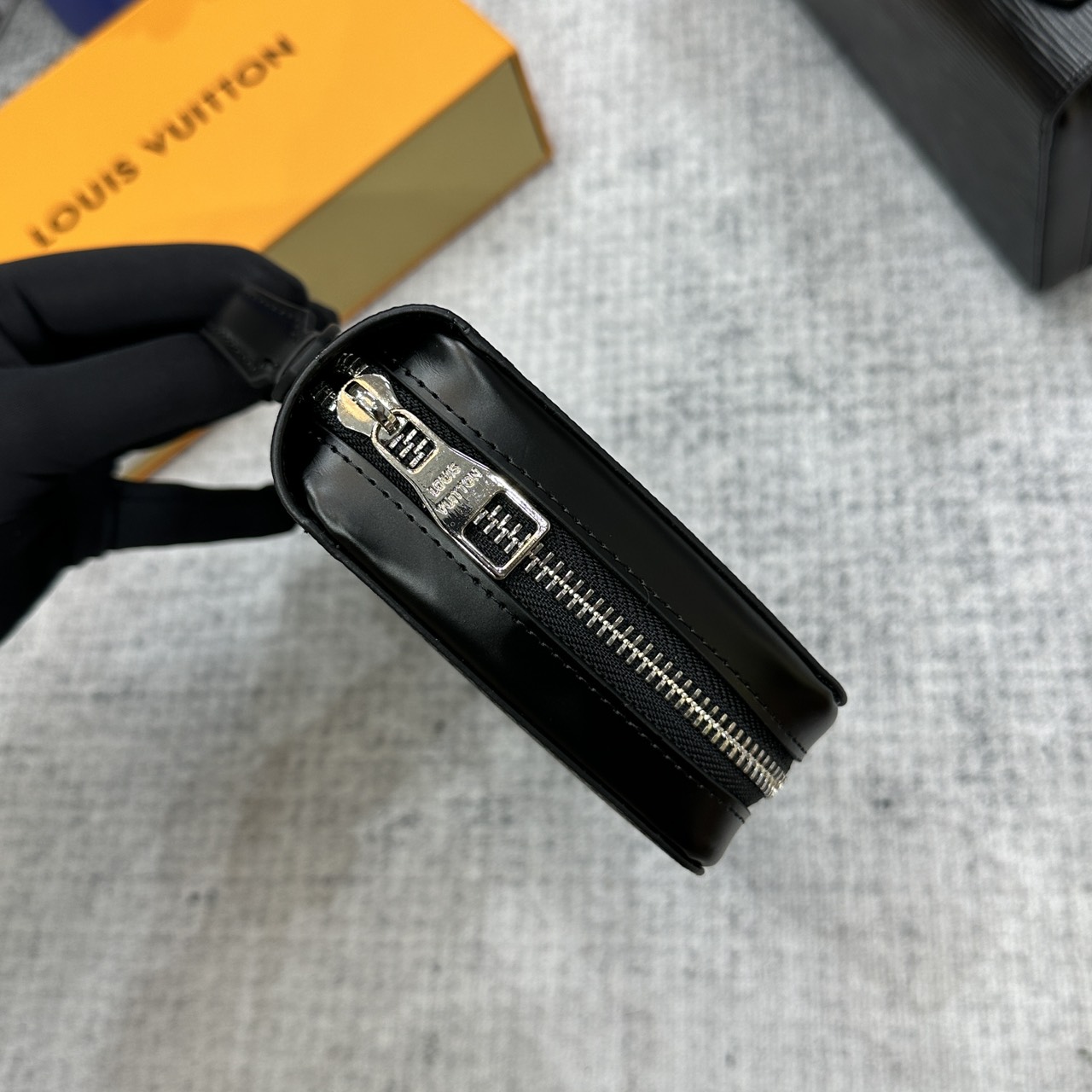 Túi clutch cầm tay Louis Vuitton LV các mẫu size 22x12x5cm Like Auth Fullbox phụ kiện PLD